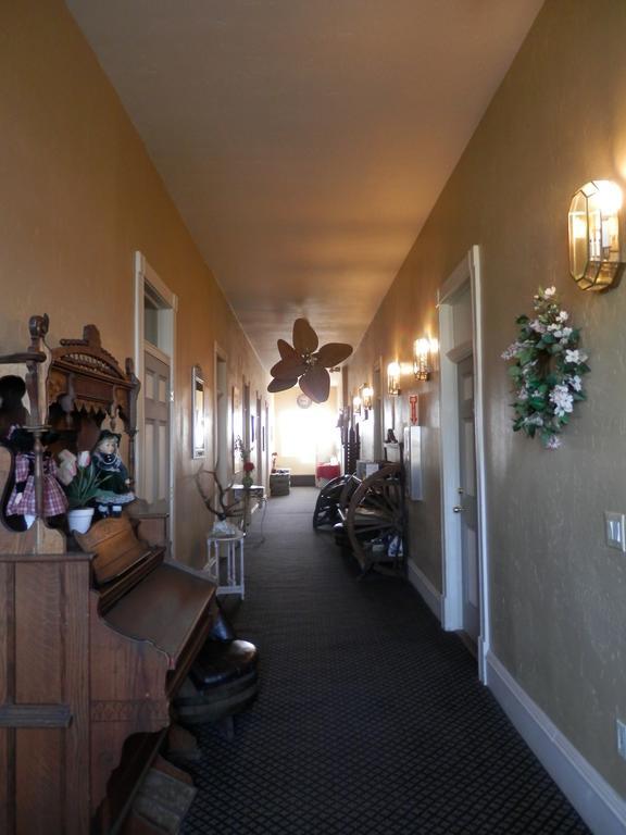 Steam Train Hotel Antonito Exterior photo